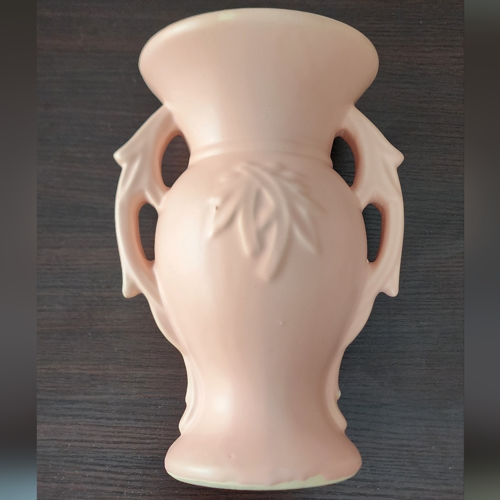 McCoy pink double handled pottery vase mid-century vintage, 9" leaf design